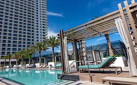 Hyde Beach House Apartments